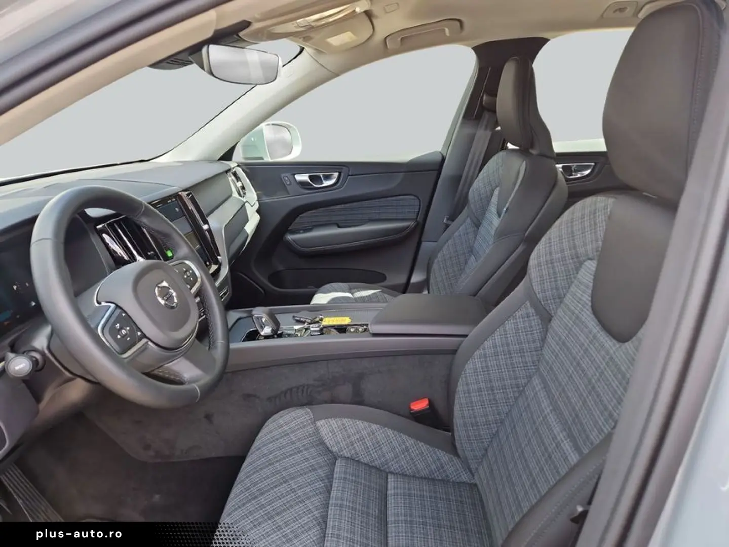 VOLVO XC60 B5 B AWD Core Win -Pak