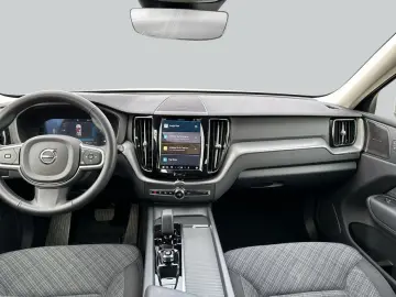 VOLVO XC60 B5 B AWD Core GJR Win&Audio HK