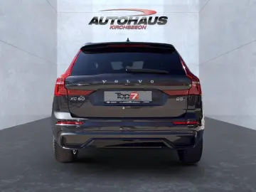 VOLVO XC60 B5 (Benzin) Plus Dark AWD Automatik Navi
