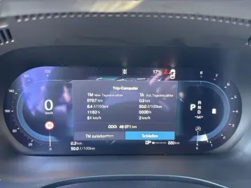 VOLVO XC60 B5 (Benzin) Plus Dark AWD Automatik Navi