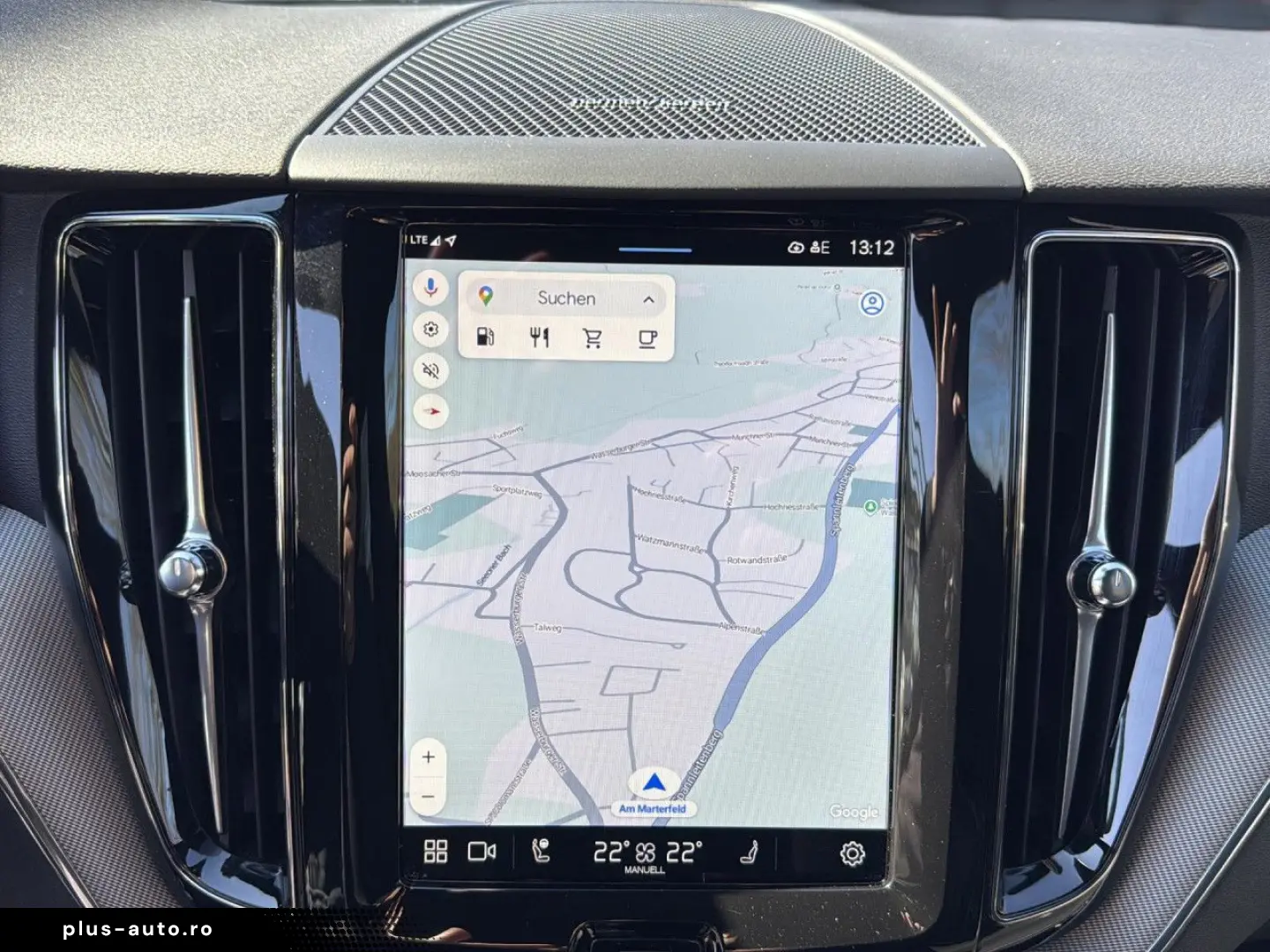 VOLVO XC60 B5 (Benzin) Plus Dark AWD Automatik Navi