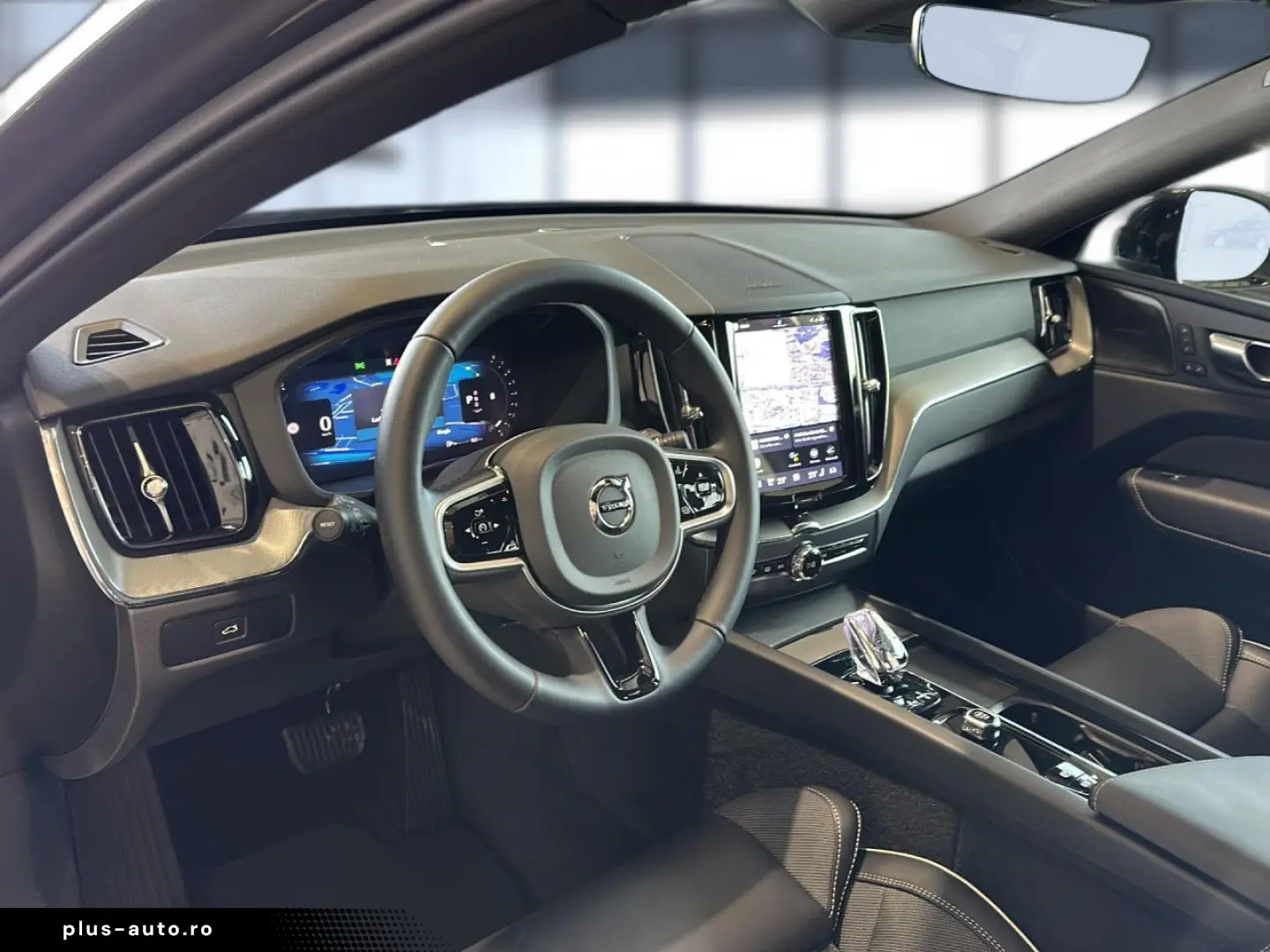 VOLVO XC 60 Plus Dark AWD Navi LED Klima
