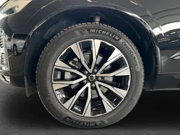 VOLVO XC60 B5 AWD Aut Leder PilotAssist BLIS Voll-LED