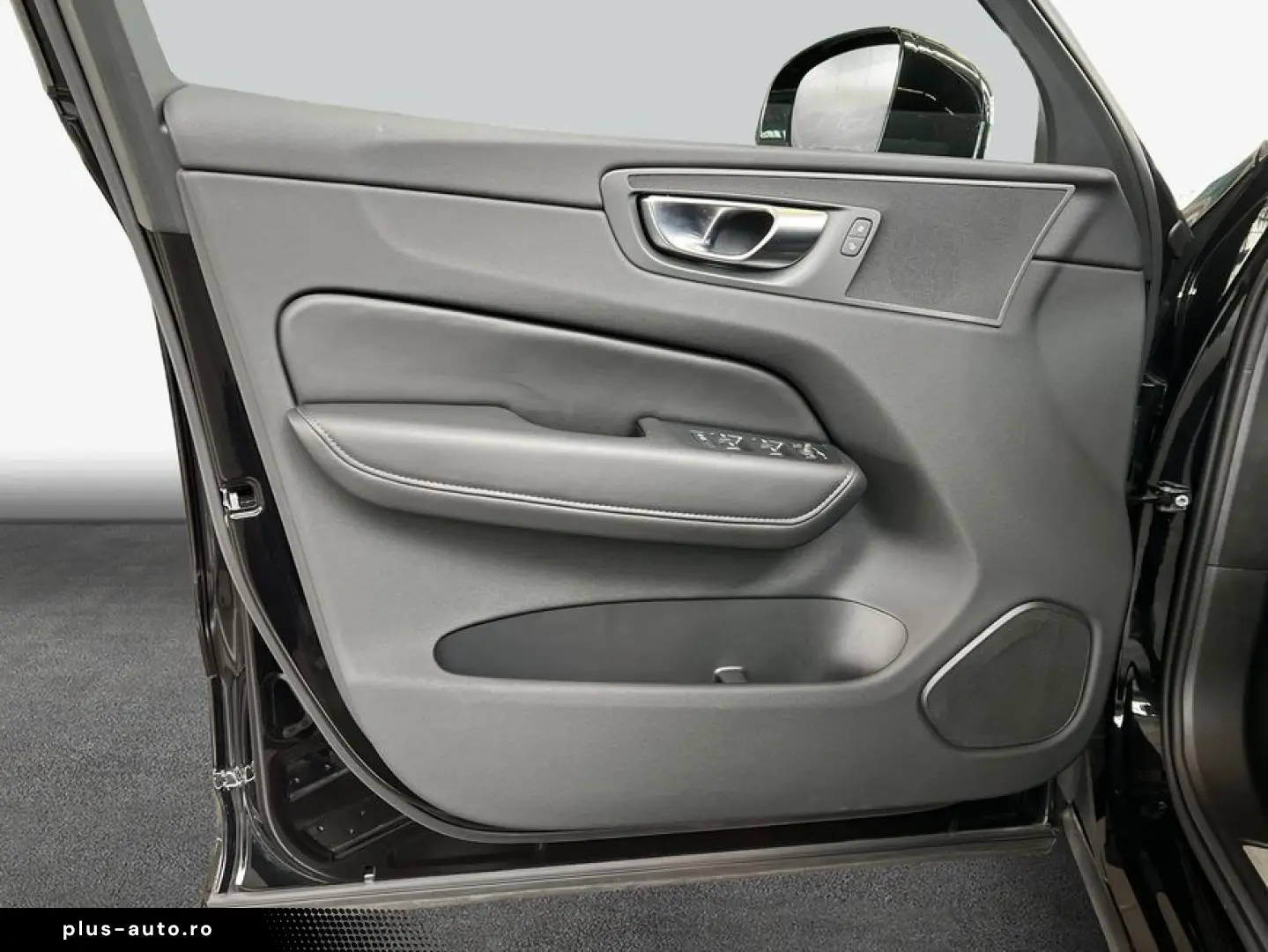 VOLVO XC60 B5 AWD Aut Leder PilotAssist BLIS Voll-LED