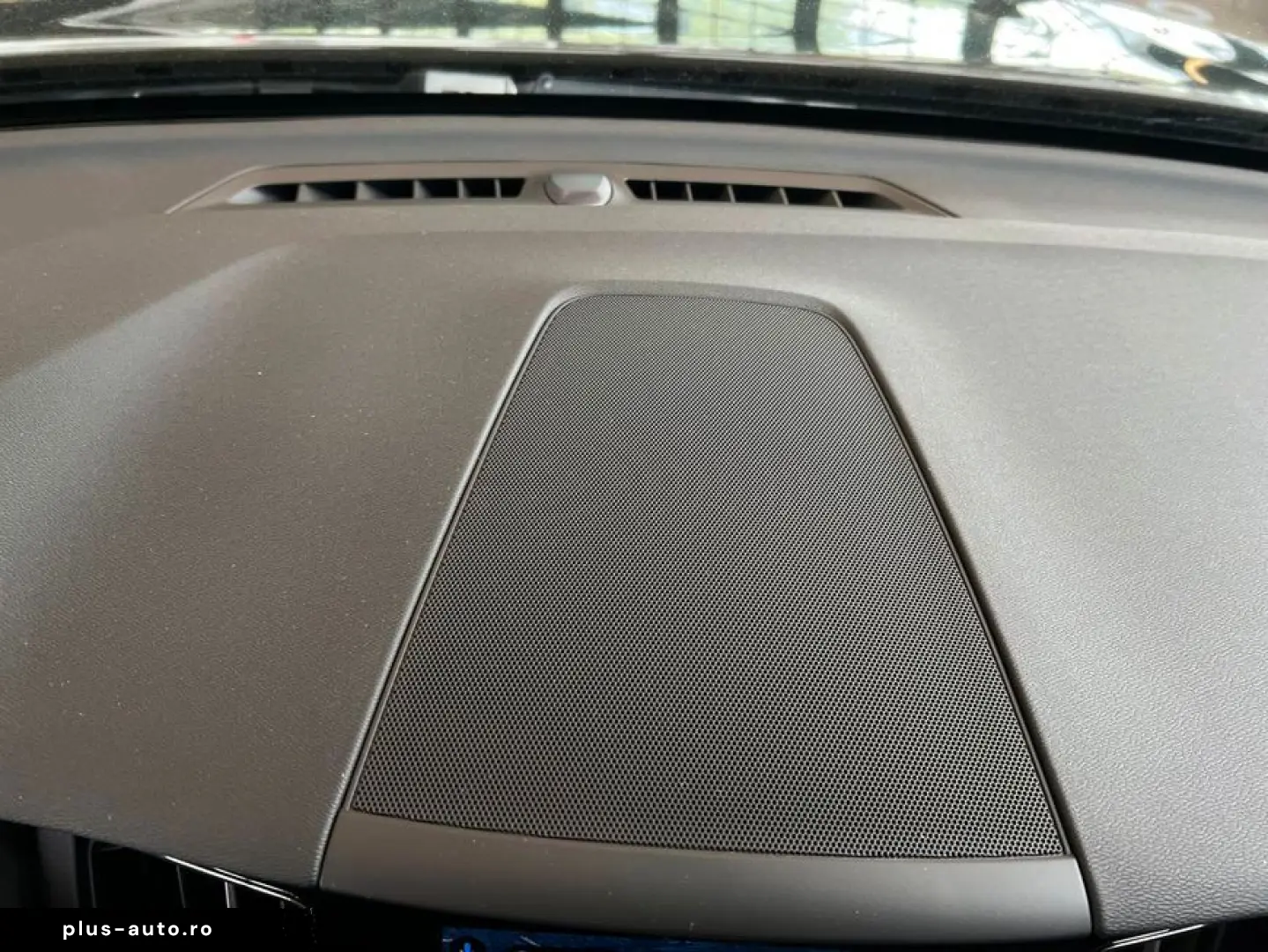 VOLVO XC60 B5 AWD Aut Leder PilotAssist BLIS Voll-LED