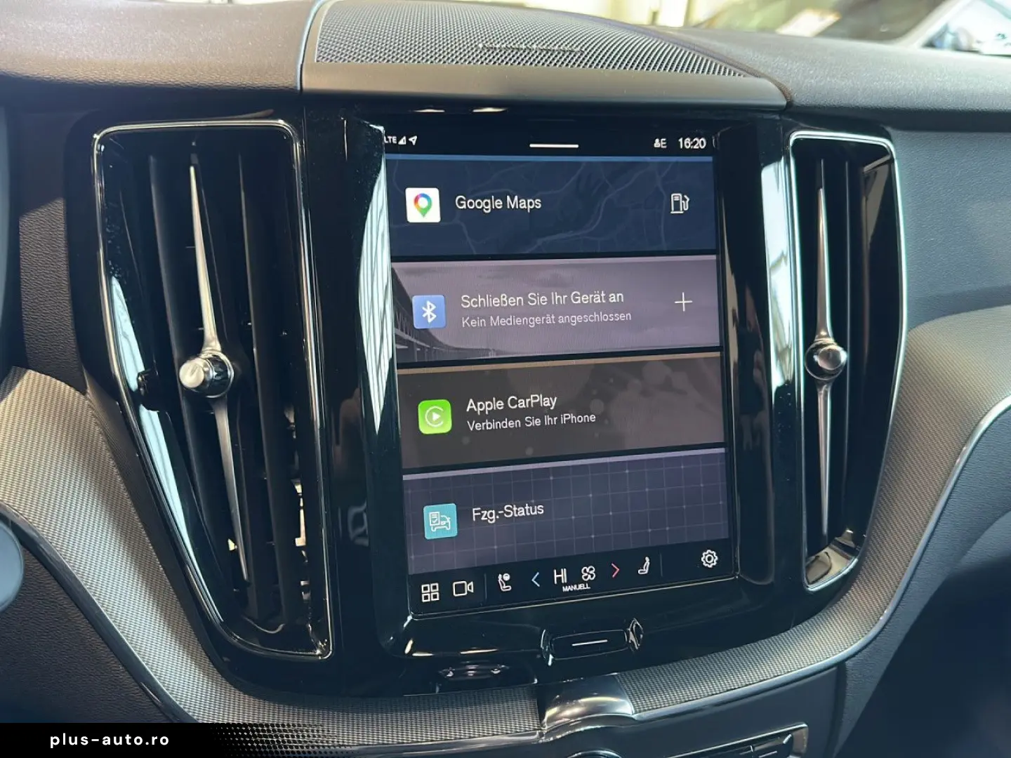 VOLVO XC60 B5 (Benzin) Plus Dark AWD Automatik Navi