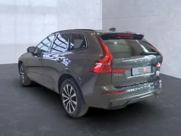 VOLVO XC60 B5 (Benzin) Plus Dark AWD Automatik Navi