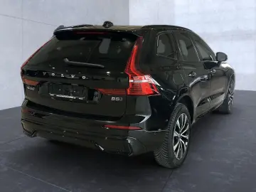 VOLVO XC 60 Plus Dark AWD Bluetooth LED Klima