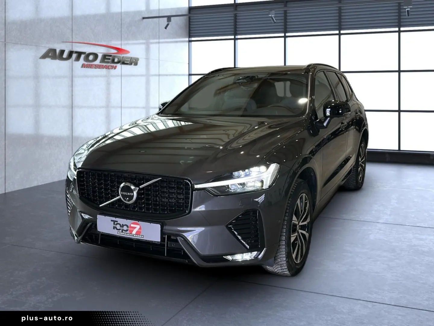VOLVO XC 60 Plus Dark AWD Bluetooth LED Klima