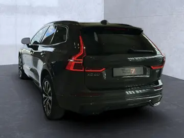 VOLVO XC 60 Plus Dark AWD Bluetooth LED Klima