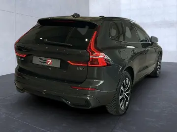 VOLVO XC 60 Plus Dark AWD Bluetooth LED Klima