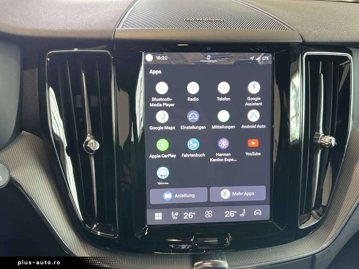 VOLVO XC 60 Plus Dark AWD Bluetooth LED Klima