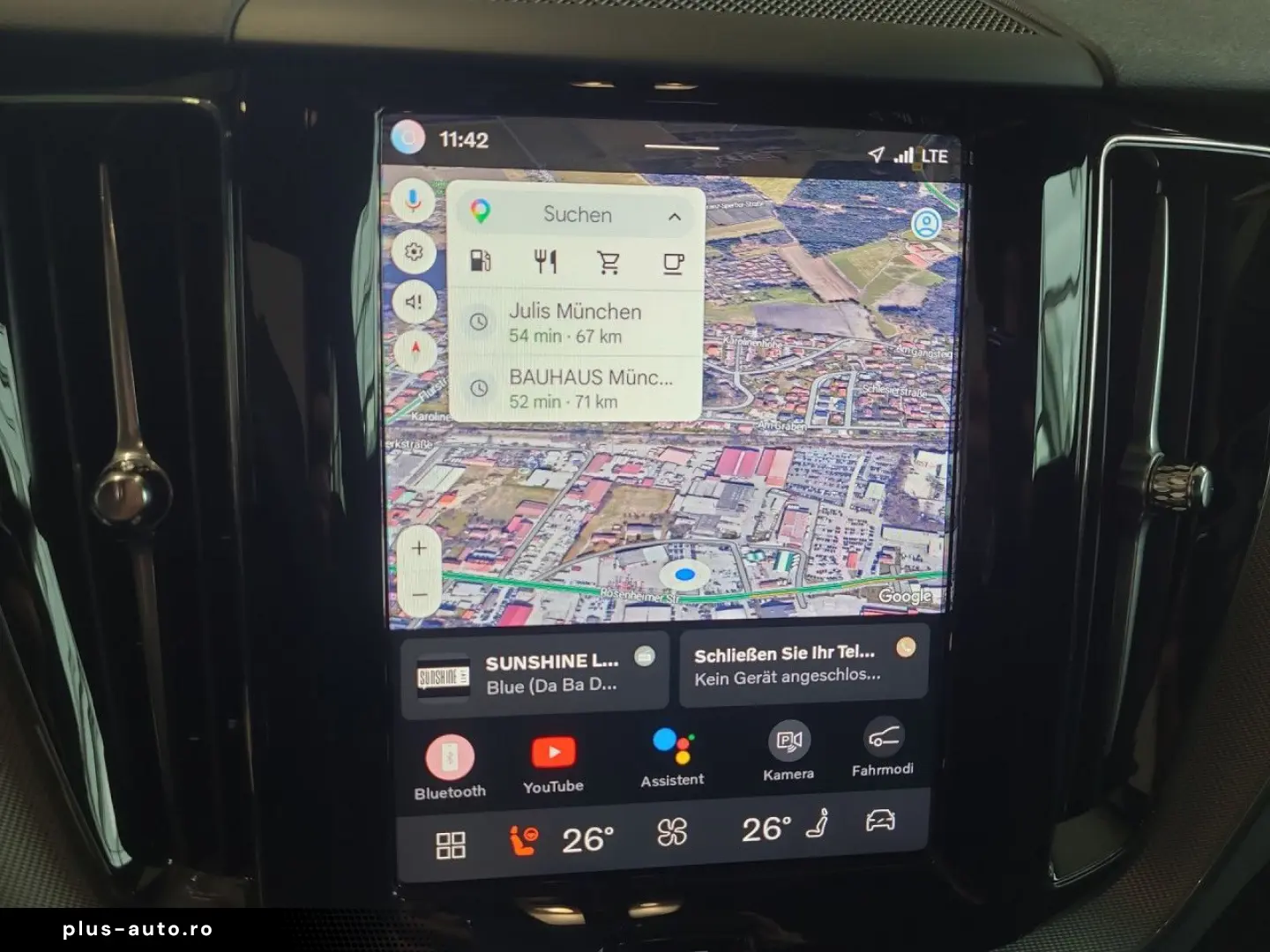 VOLVO XC 60 Plus Dark AWD Bluetooth LED Klima