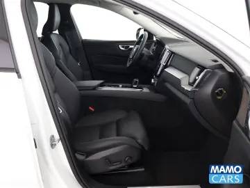 VOLVO XC60 B5 Plus Dark ACC 360CAM BLIS 4xSHZ