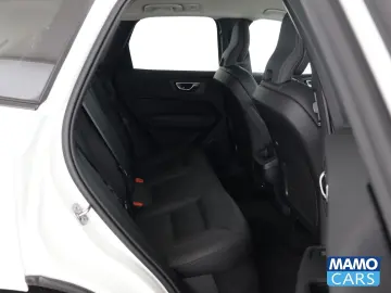 VOLVO XC60 B5 Plus Dark ACC 360CAM BLIS 4xSHZ