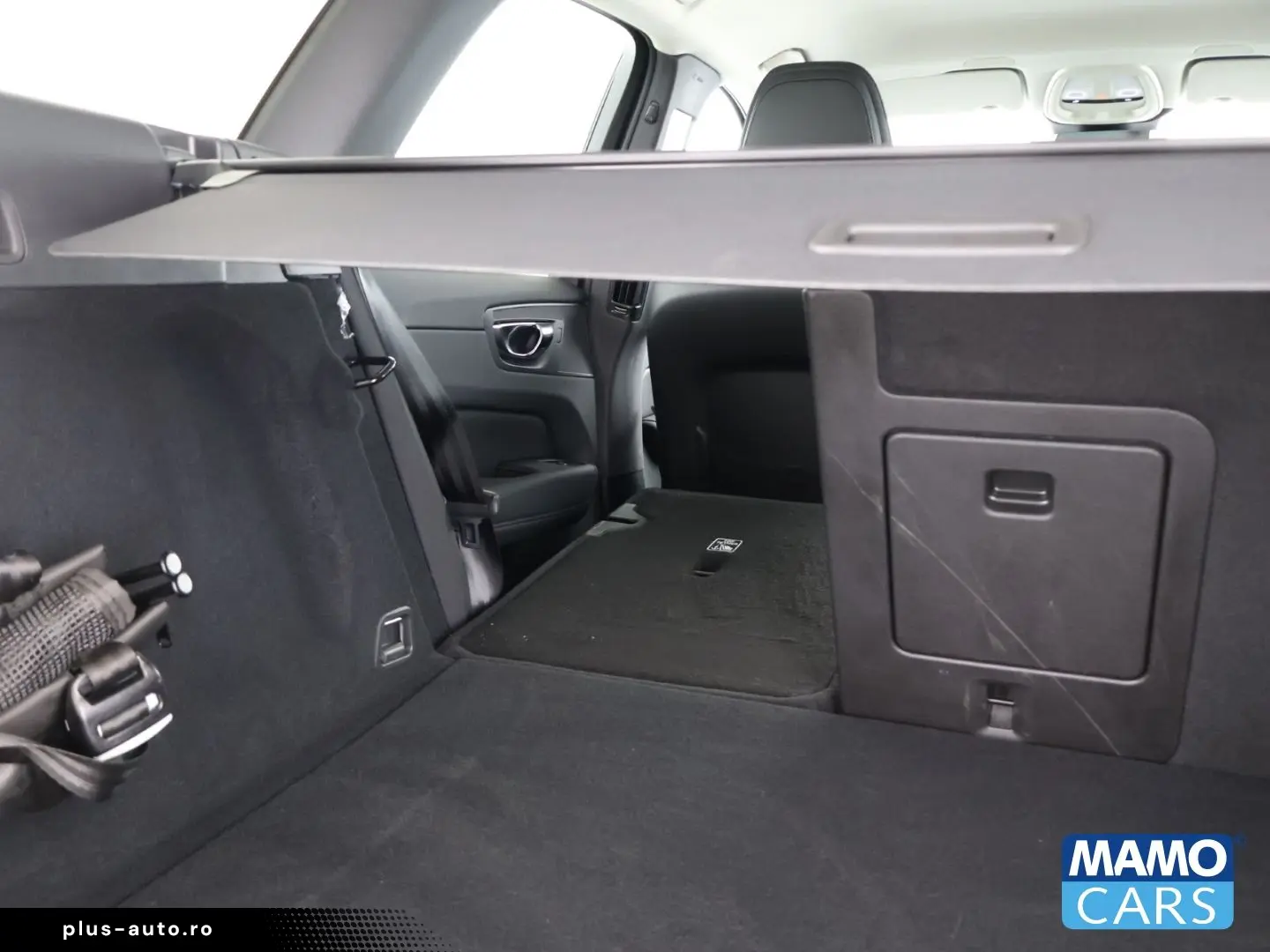 VOLVO XC60 B5 Plus Dark ACC 360CAM BLIS 4xSHZ