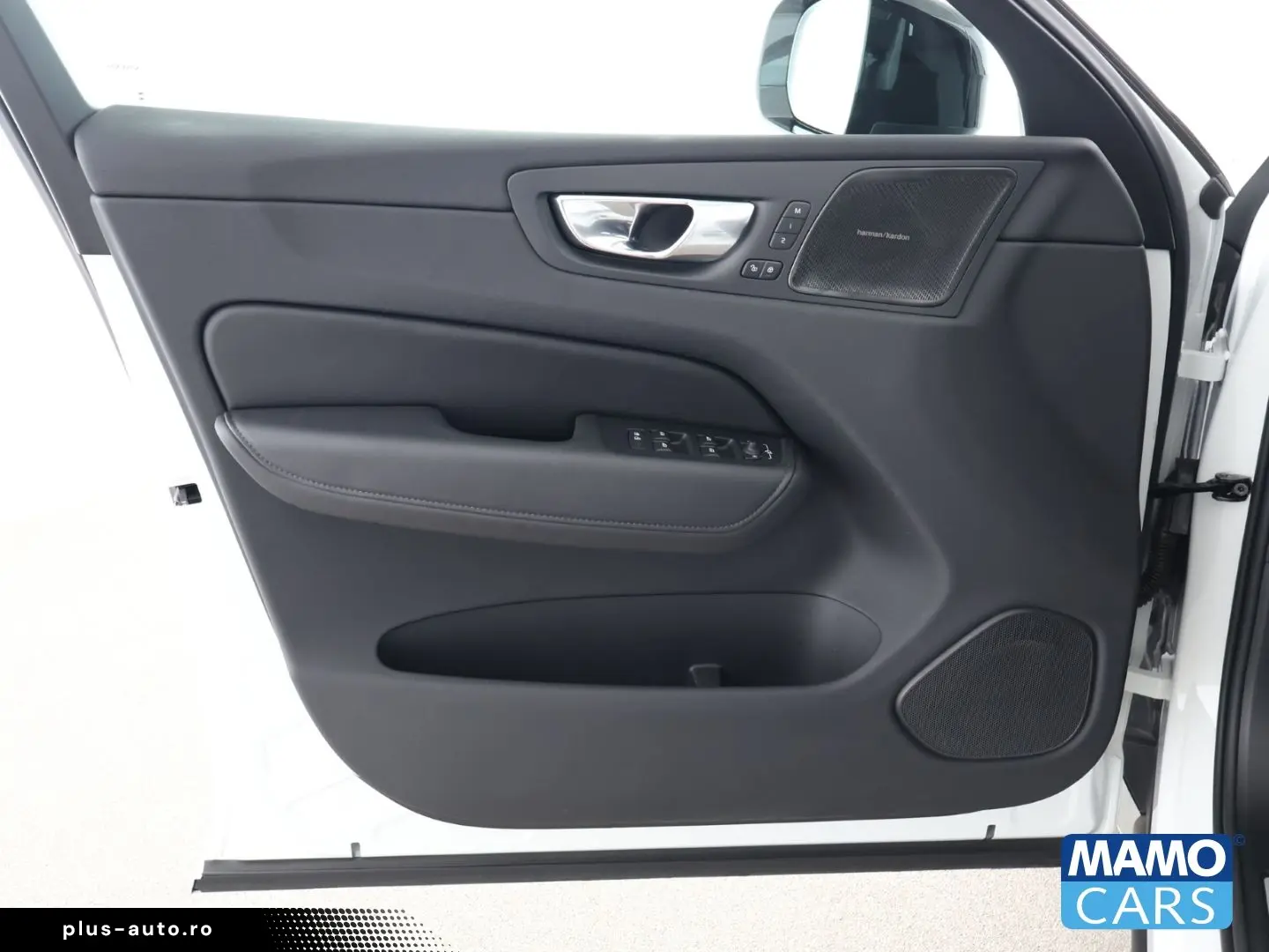 VOLVO XC60 B5 Plus Dark ACC 360CAM BLIS 4xSHZ