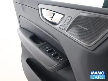 VOLVO XC60 B5 Plus Dark ACC 360CAM BLIS 4xSHZ