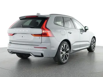 VOLVO XC60 Plus Dark AWD Cockpit Memory