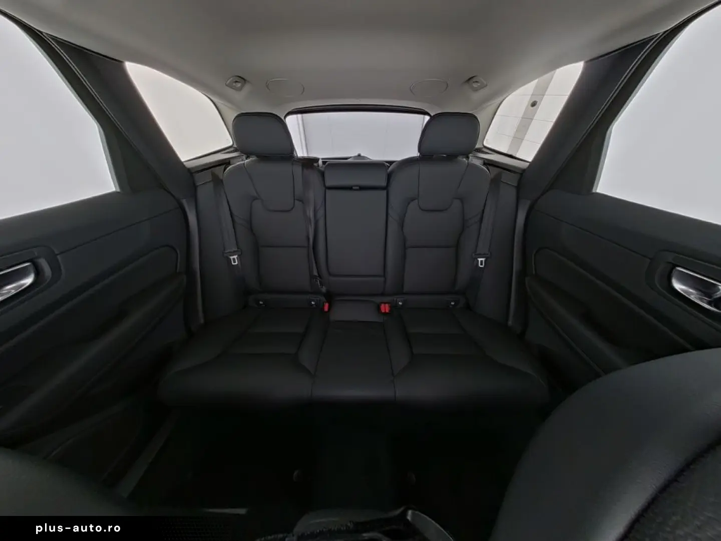 VOLVO XC60 Plus Dark AWD Cockpit Memory