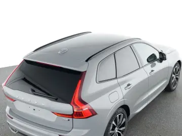 VOLVO XC60 Plus Dark AWD Cockpit Memory