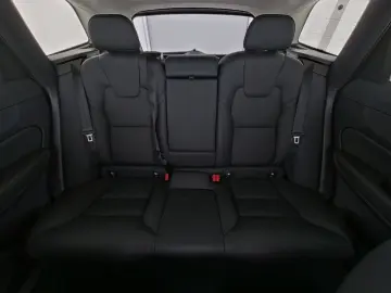 VOLVO XC60 Plus Dark AWD Cockpit Memory