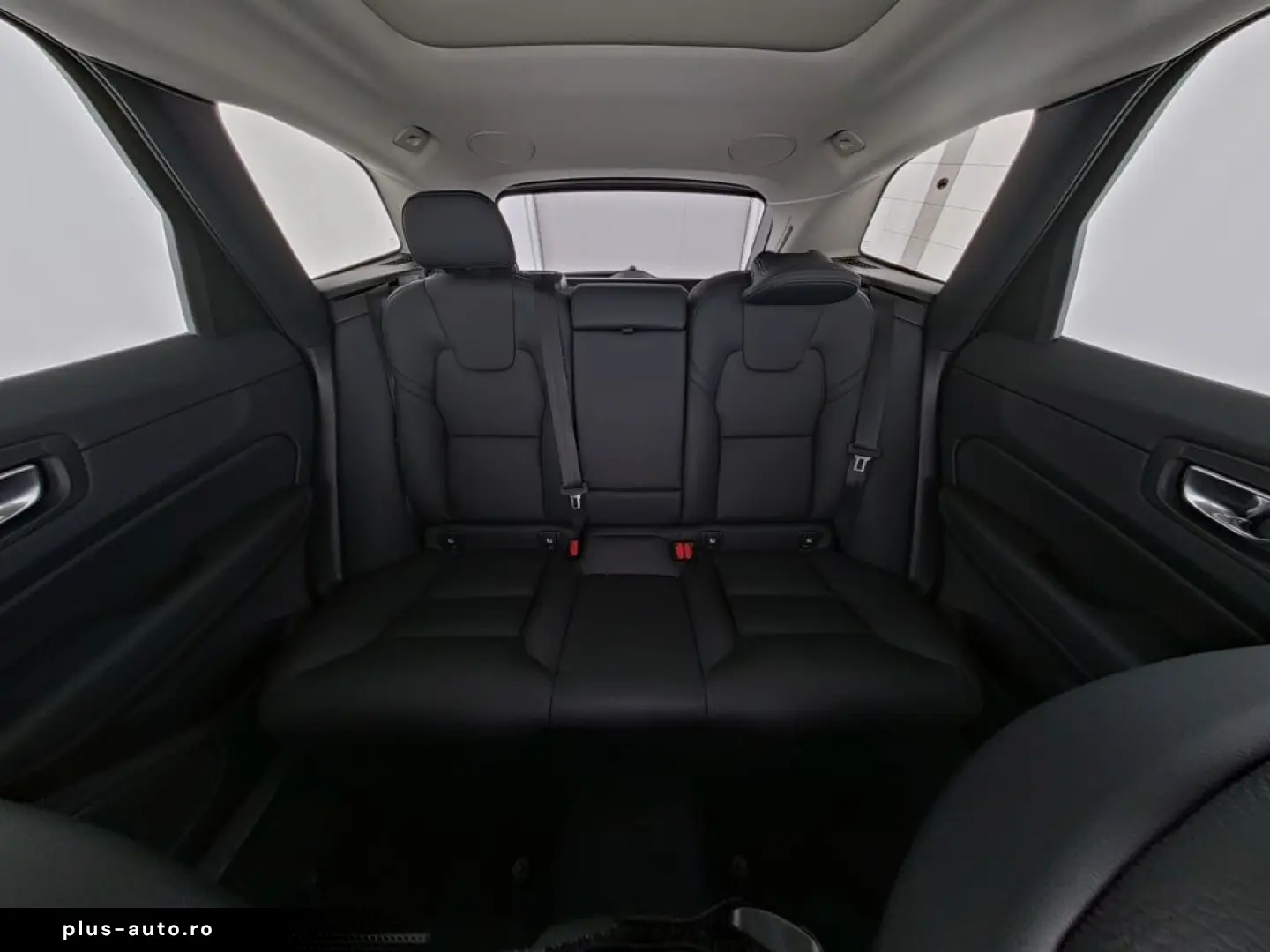 VOLVO XC60 Plus Dark AWD Digitales Cockpit Memory Sitz