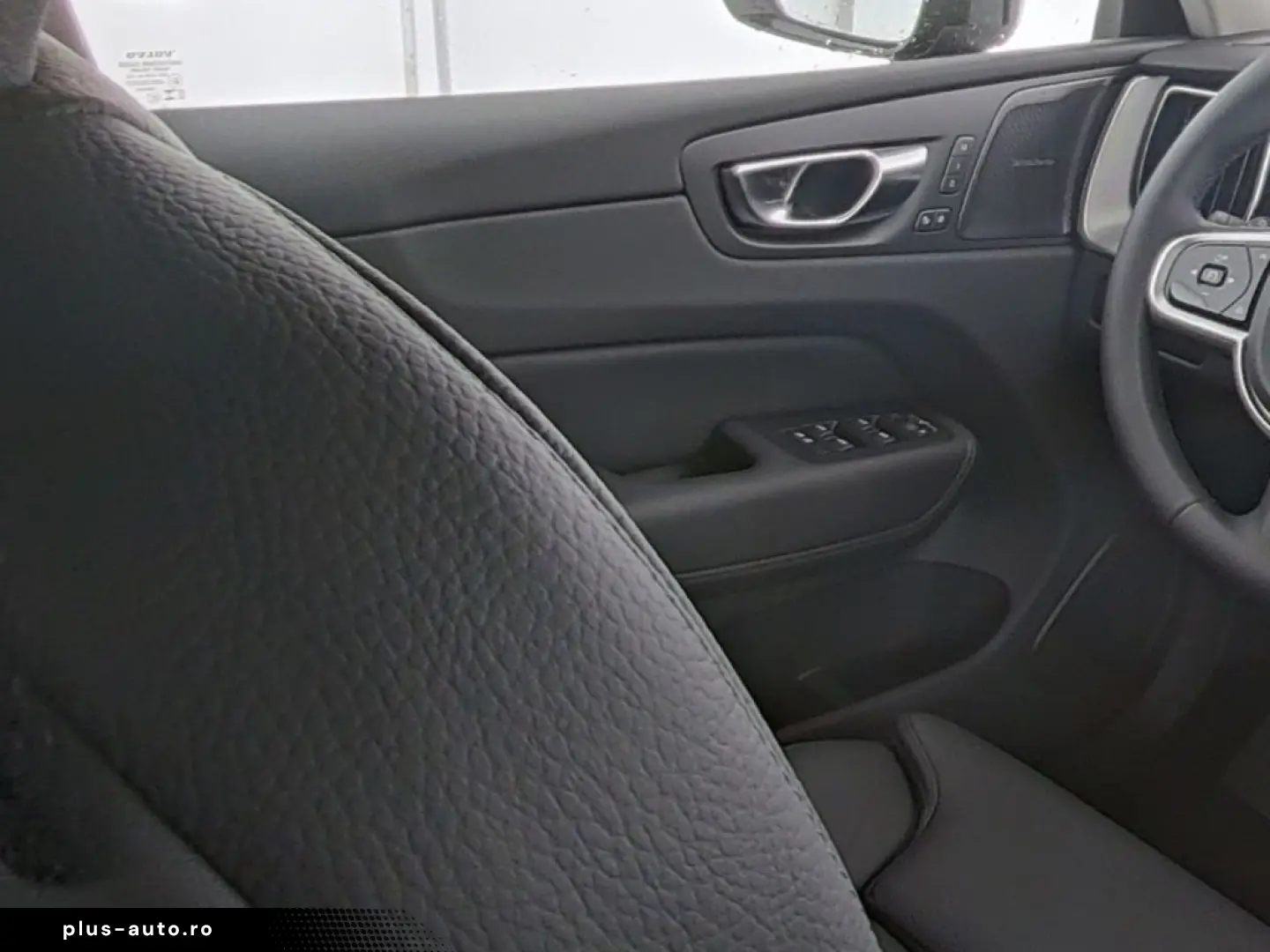 VOLVO XC60 Plus Dark AWD Digitales Cockpit Memory
