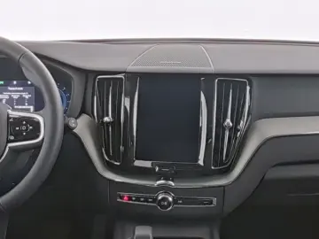 VOLVO XC60 Plus Dark AWD Digitales Cockpit Memory
