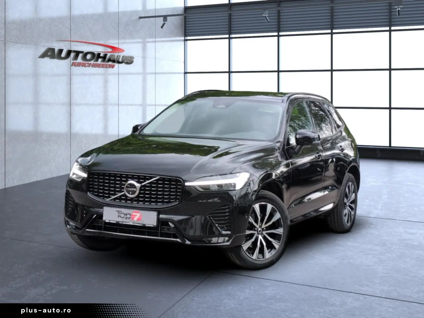 VOLVO XC60 B5 (Benzin) Plus Dark AWD Automatik Navi