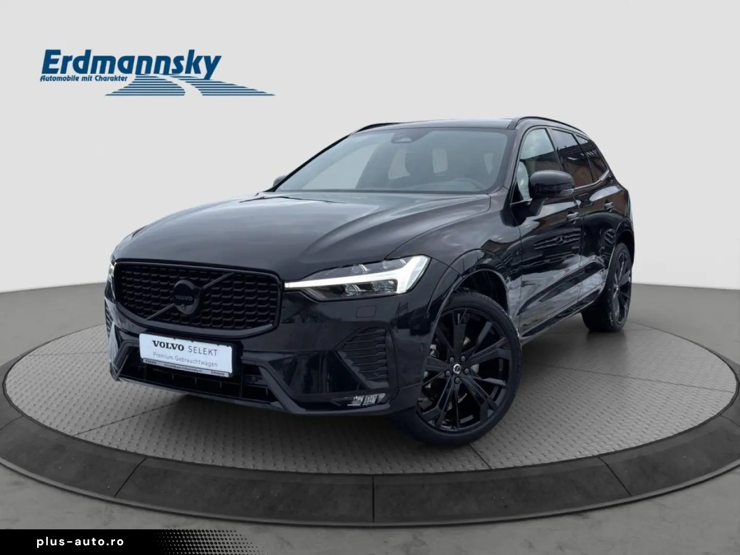 VOLVO XC60 B5 Plus Black Edition AWD Pano 360K 21Zoll