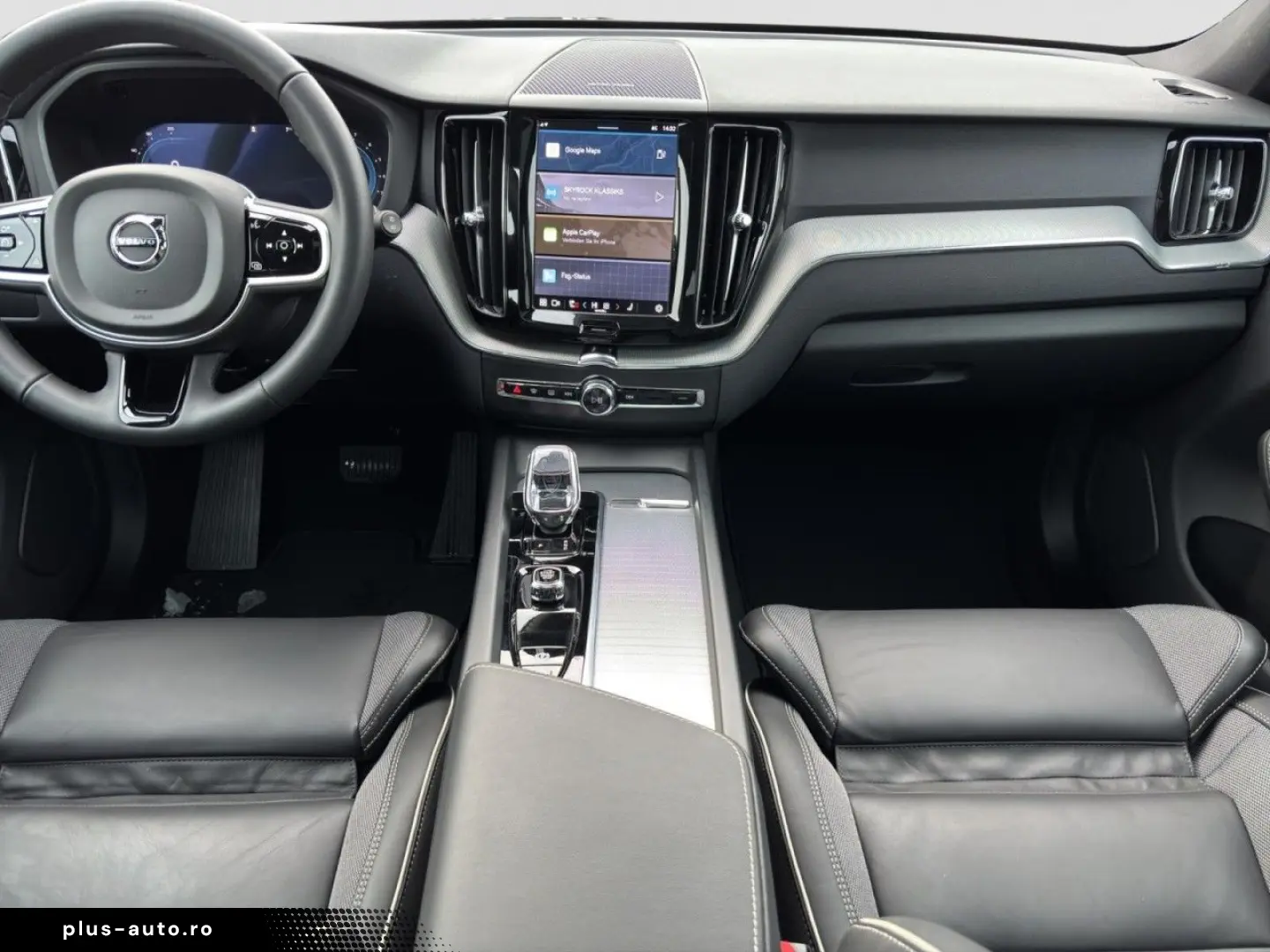 VOLVO XC60 B5 Plus Black Edition AWD Pano 360K 21Zoll