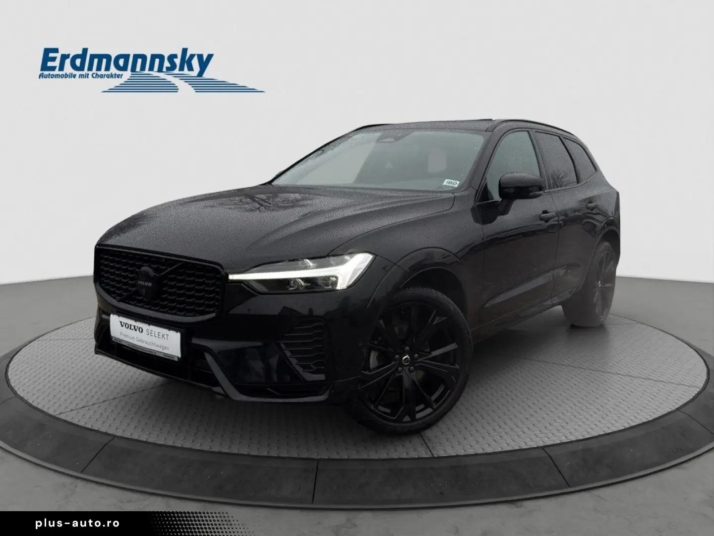 VOLVO XC60 B5 Plus Black Edition AWD Pano 360Kam