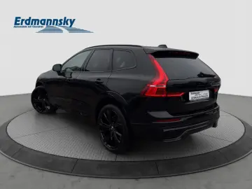 VOLVO XC60 B5 Plus Black Edition AWD Pano 360Kam