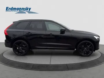 VOLVO XC60 B5 Plus Black Edition AWD Pano 360Kam