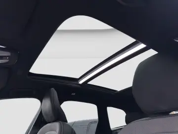 VOLVO XC60 B5 Plus Black Edition AWD Pano 360Kam