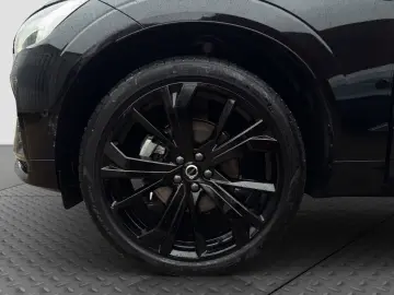 VOLVO XC60 B5 Plus Black Edition AWD Pano 360Kam