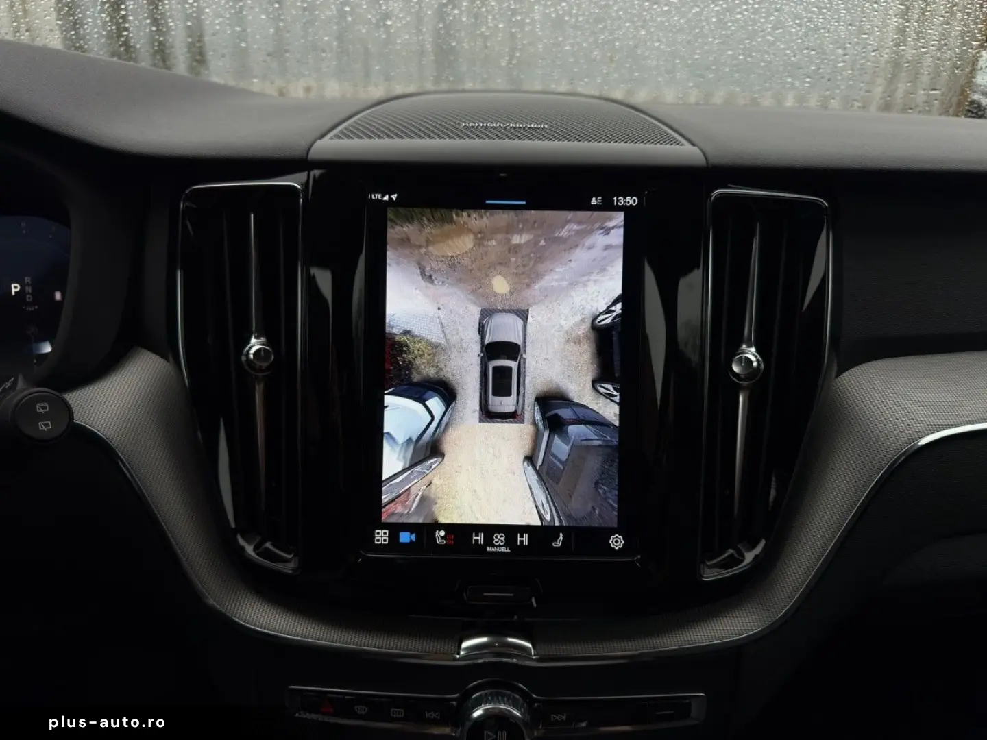 VOLVO XC60 B5 Plus Black Edition AWD Pano 360Kam