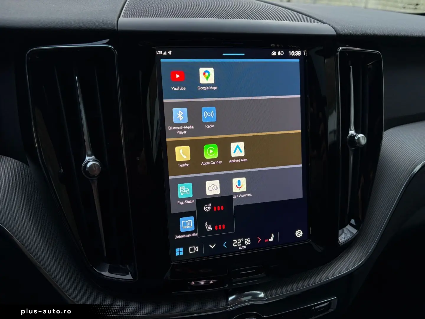 VOLVO XC60 B5 Plus Black Edition Head-Up PANO 360 ACC