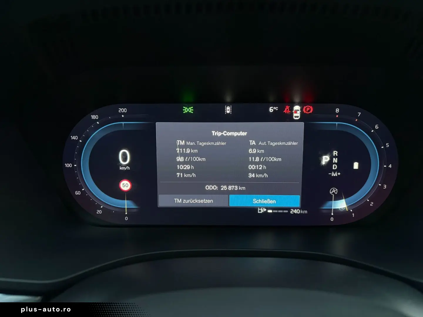 VOLVO XC60 B5 Plus Black Edition Head-Up PANO 360 ACC