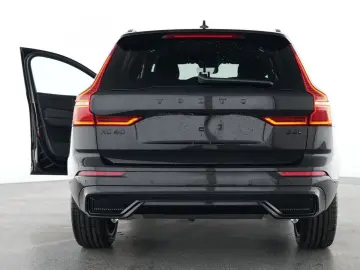 VOLVO XC60 B5 AWD Benzin Black Edition Plus