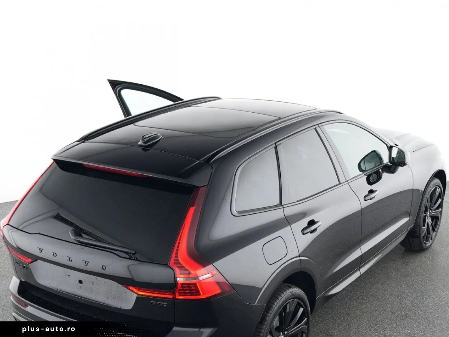 VOLVO XC60 B5 AWD Benzin Black Edition Plus
