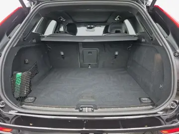 VOLVO XC60 B5 B AWD Plus Dark Business Pano