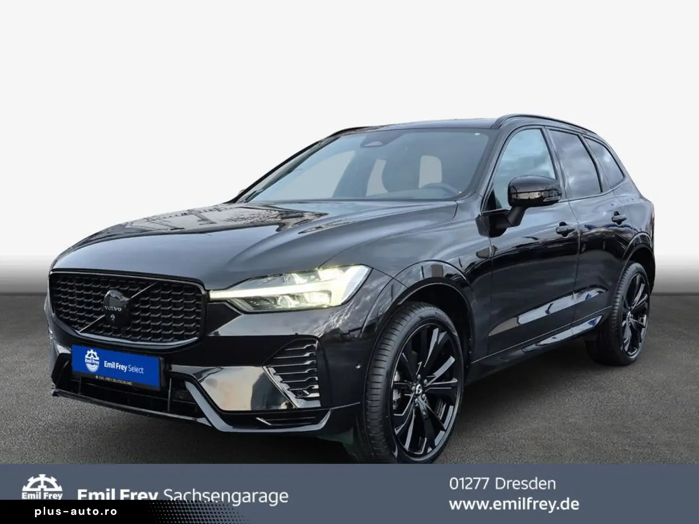 VOLVO XC60 B5 B AWD Plus Black Edition Pano 360 View