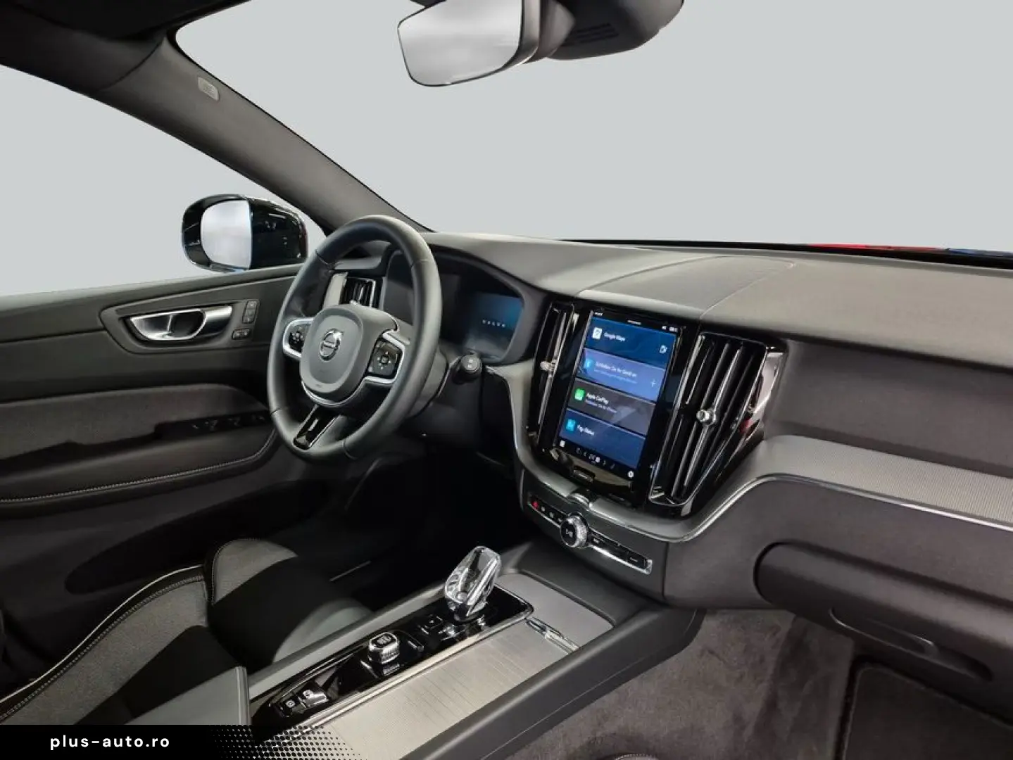 VOLVO XC60 B5 B AWD Plus Black Edition Pano 360 View