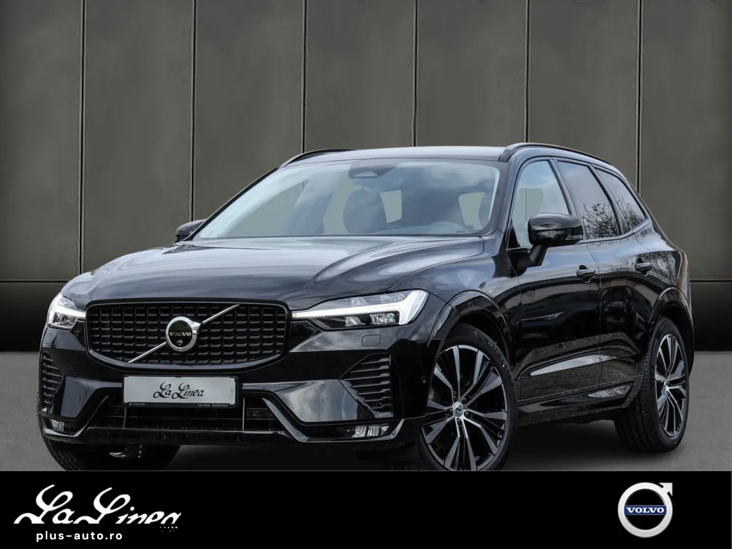 VOLVO XC60 B5 (B) AWD Plus Dark