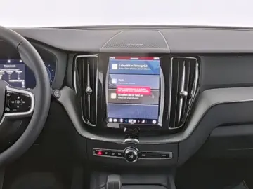 VOLVO XC60 Plus Dark AWD Digitales Cockpit Memory Sitz