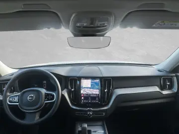 VOLVO XC60 B5 AWD Plus Dark ACC BLIS LED SD