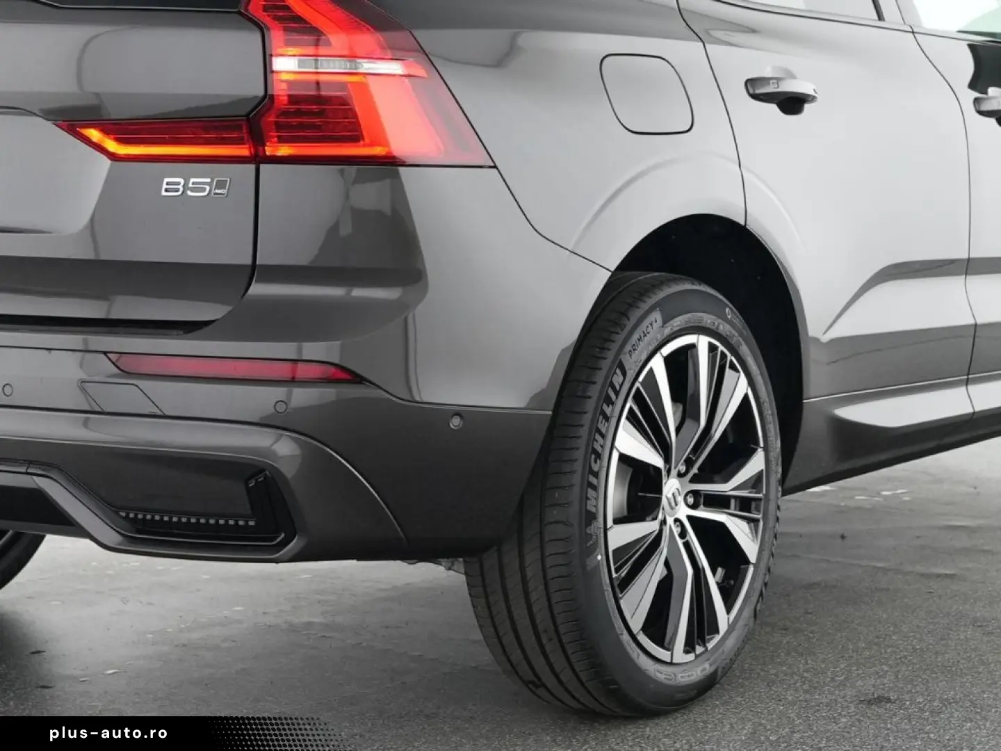 VOLVO XC60 Plus Dark AWD Digitales Cockpit Memory Sitz