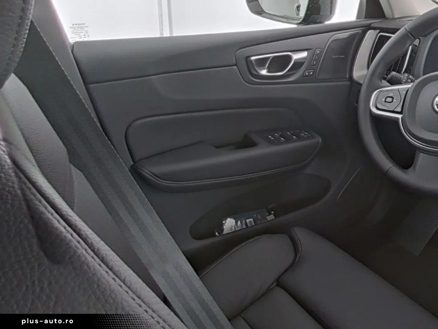 VOLVO XC60 Plus Dark AWD Digitales Cockpit Memory Sitz